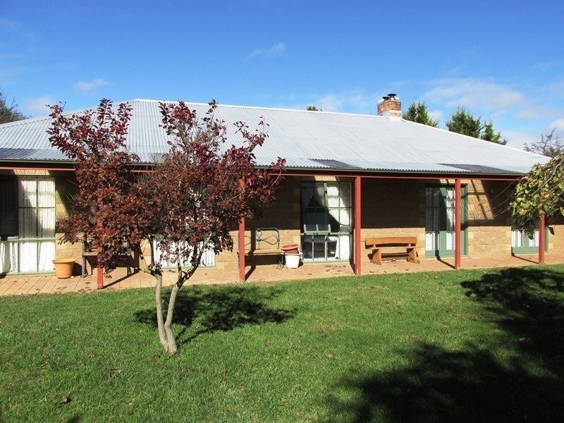 6 Wellesley Street, Bibbenluke NSW 2632