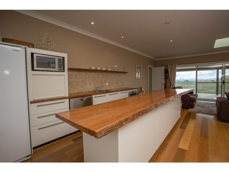 2271 Dry Plains Road, Cooma NSW 2630