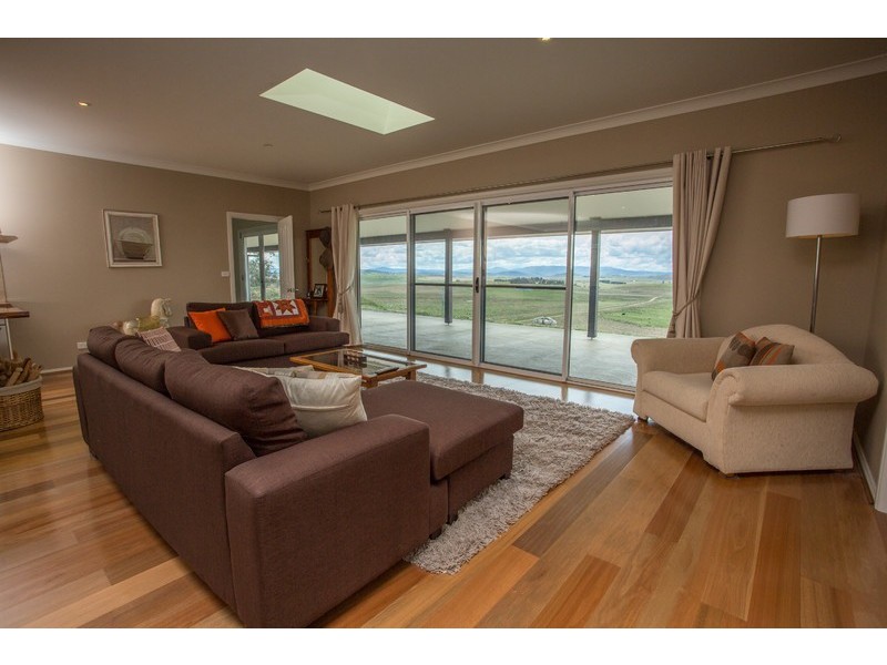 2271 Dry Plains Road, Cooma NSW 2630