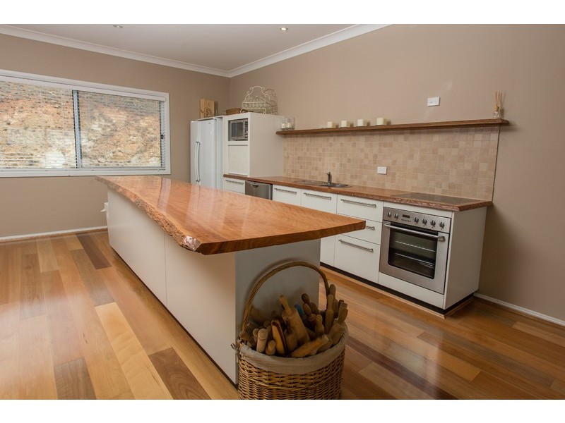 2271 Dry Plains Road, Cooma NSW 2630