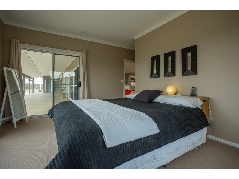 2271 Dry Plains Road, Cooma NSW 2630