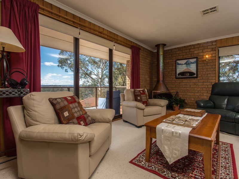 12 Kaufline Close, Cooma NSW 2630