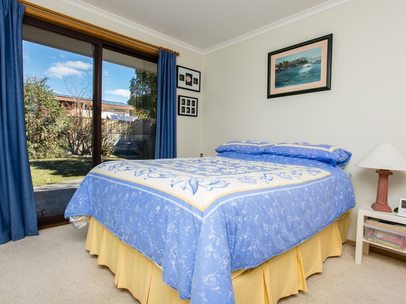 12 Kaufline Close, Cooma NSW 2630