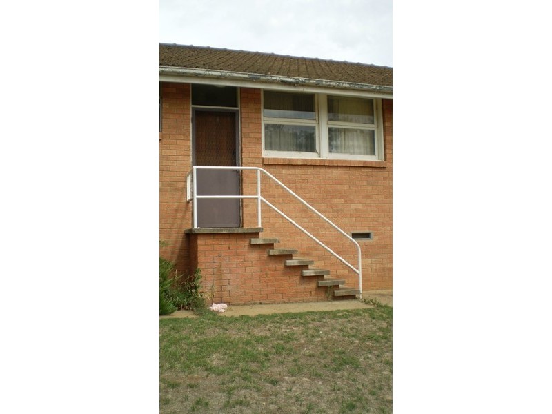6/11 Yulin Avenue, Cooma NSW 2630