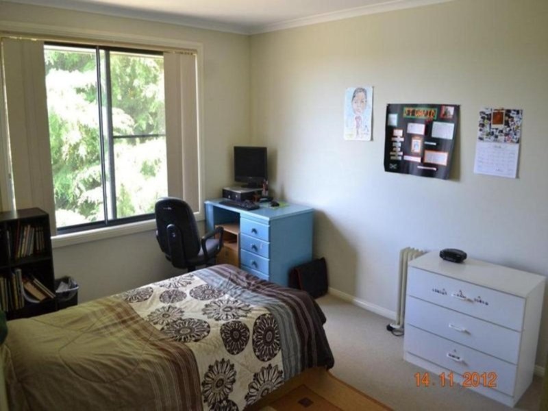 24 Stratos Place, Cooma NSW 2630