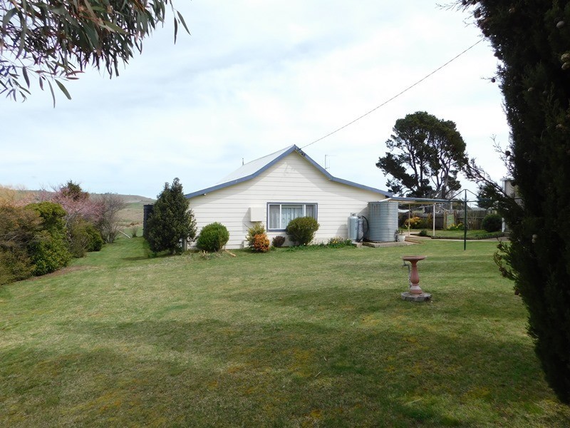 45 Clarke Street, Nimmitabel NSW 2631