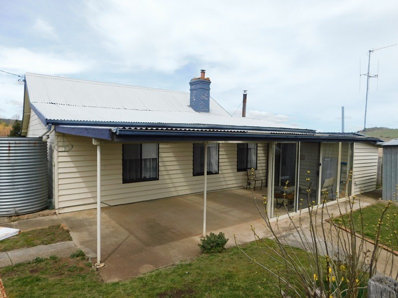 45 Clarke Street, Nimmitabel NSW 2631