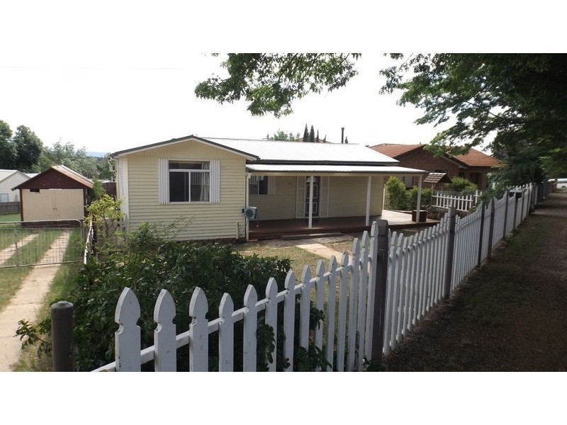 12 Walla Street, Cooma NSW 2630