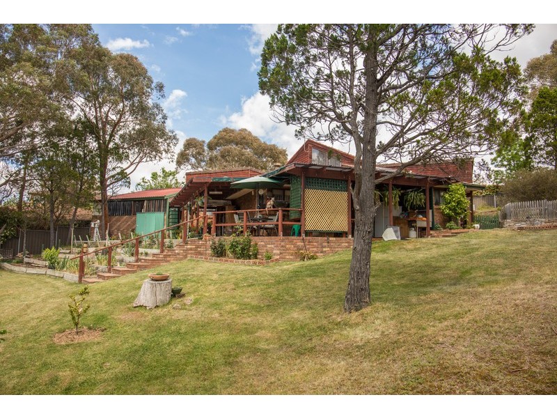 6 Moonyah Court, Cooma NSW 2630