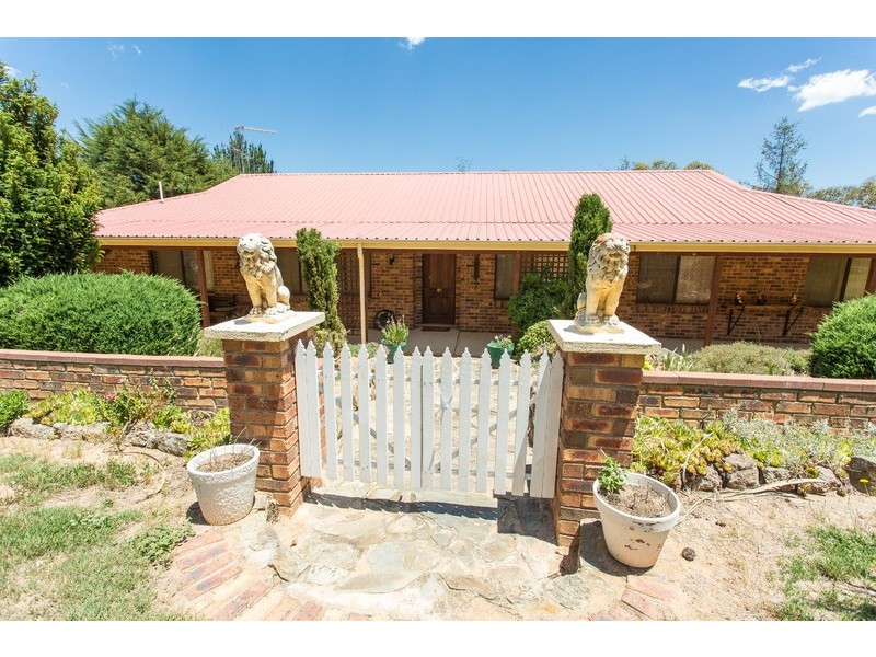 10 Warrens Corner Road, Cooma NSW 2630