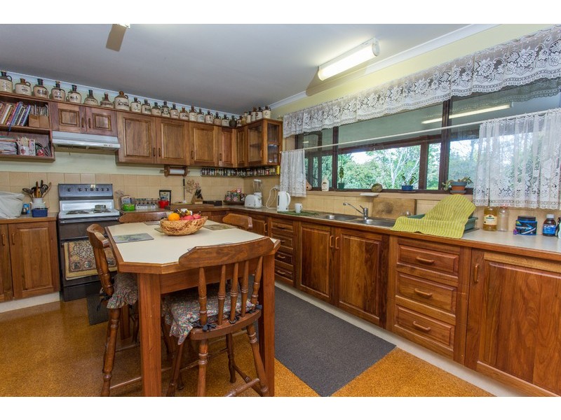 10 Warrens Corner Road, Cooma NSW 2630