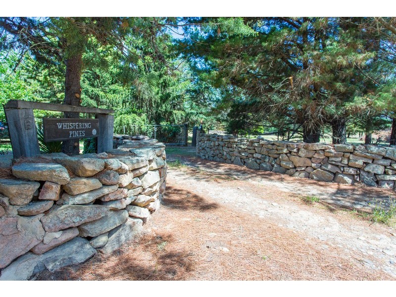 10 Warrens Corner Road, Cooma NSW 2630