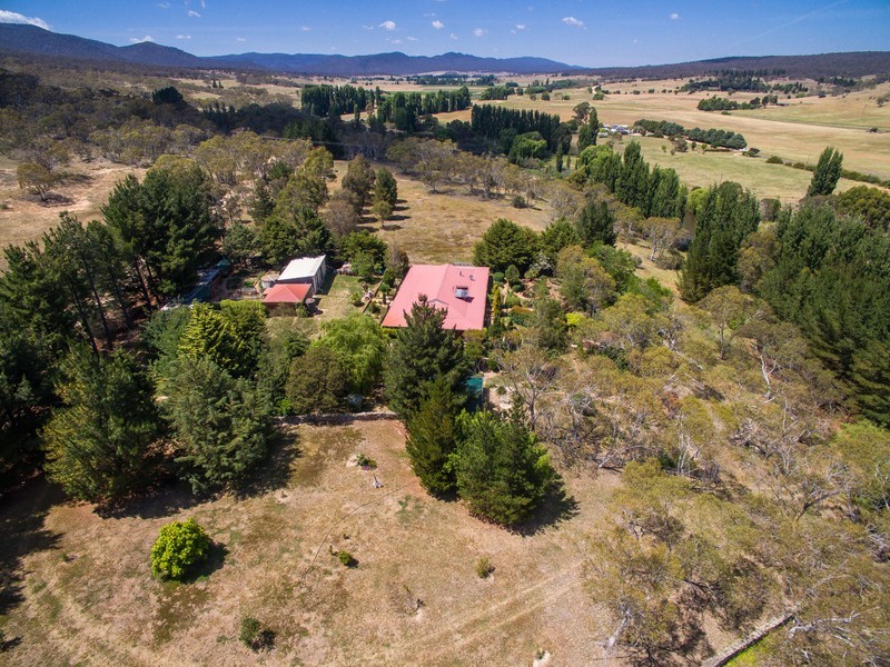 10 Warrens Corner Road, Cooma NSW 2630