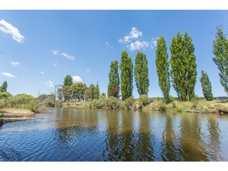 10 Warrens Corner Road, Cooma NSW 2630