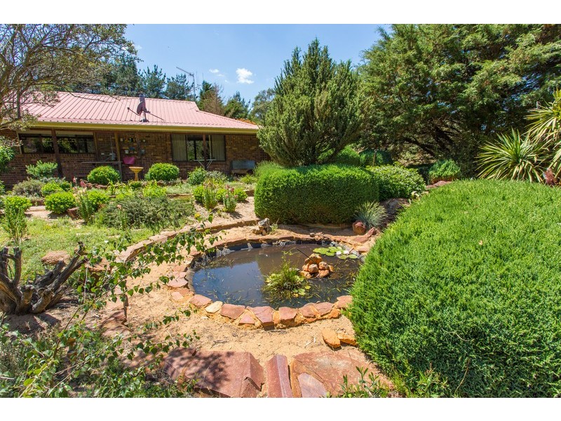 10 Warrens Corner Road, Cooma NSW 2630