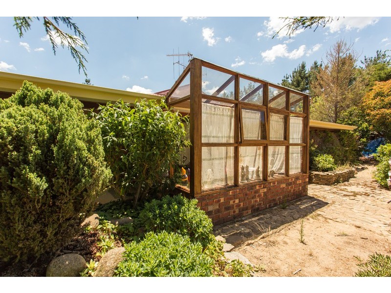 10 Warrens Corner Road, Cooma NSW 2630