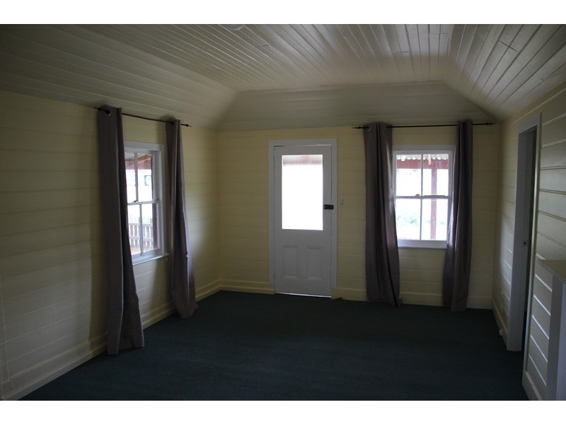 2/39-41 Maybe Street, Bombala NSW 2632