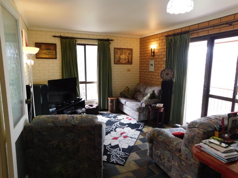 5 Kaufline Close, Cooma NSW 2630