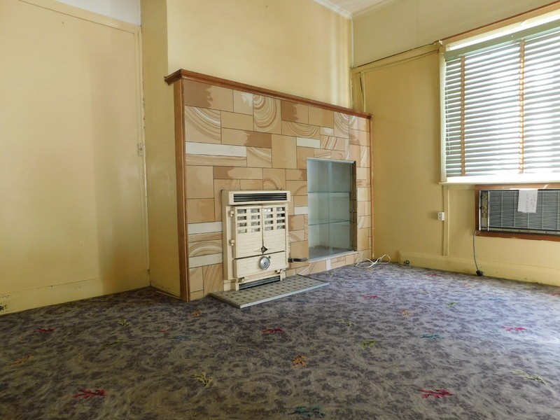 85 Bombala Street, Cooma NSW 2630