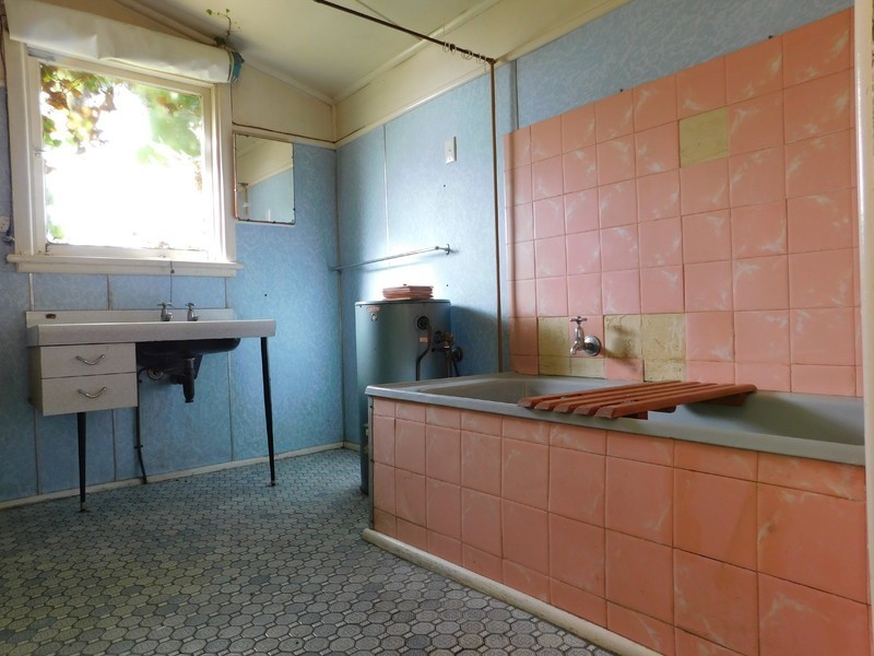 85 Bombala Street, Cooma NSW 2630