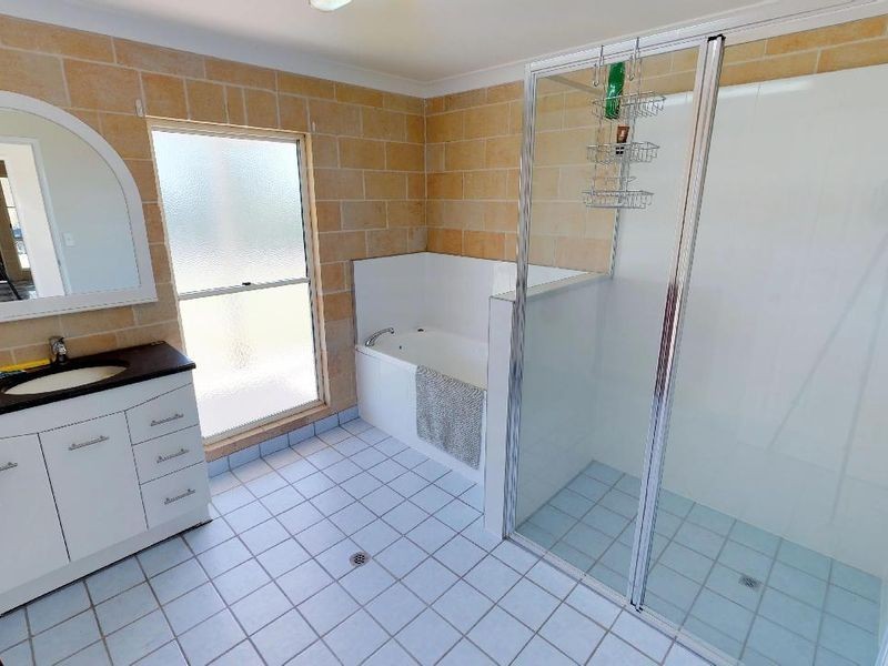 421 Brennan Road, Redbank Creek QLD 4312