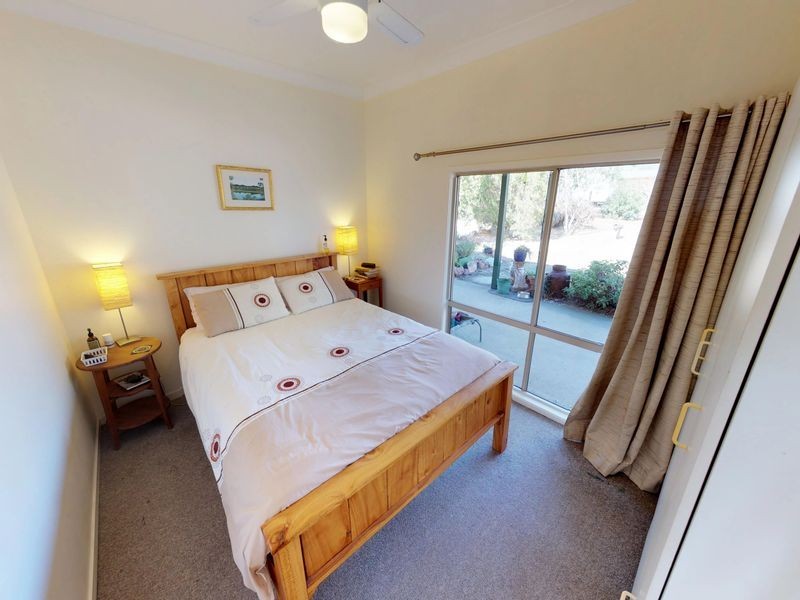 2 Rosemary Court, Forest Ridge QLD 4357