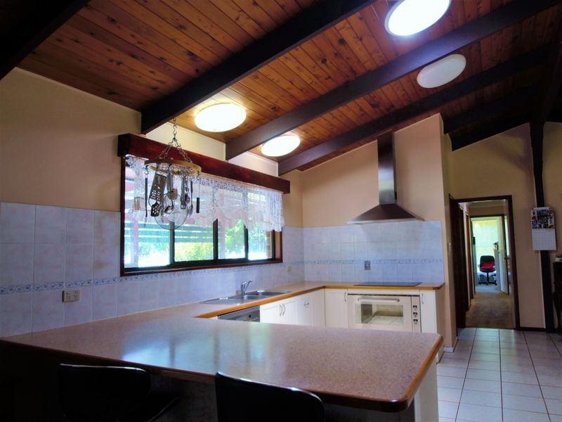 45 Highfields Rd, Highfields QLD 4352