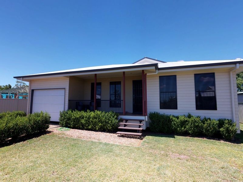 6 Wilga Court, Dalby QLD 4405