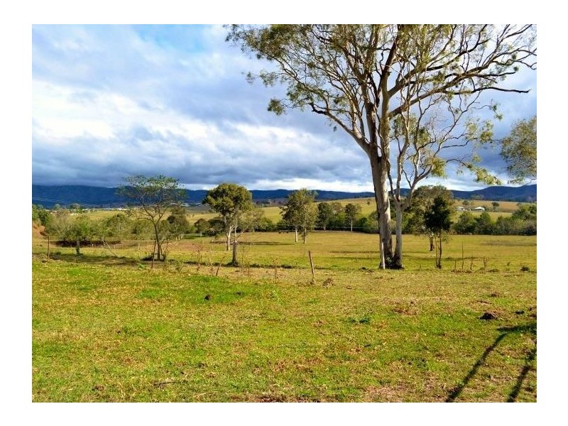 5425 Daguilar Highway, Woolmar QLD 4515