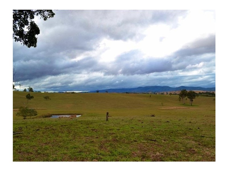5425 Daguilar Highway, Woolmar QLD 4515