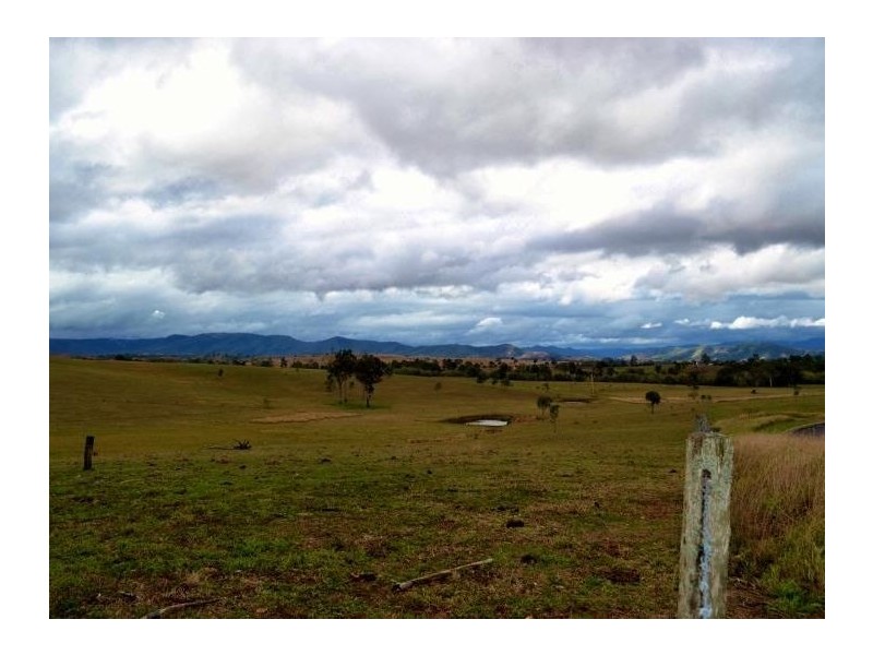 5425 Daguilar Highway, Woolmar QLD 4515