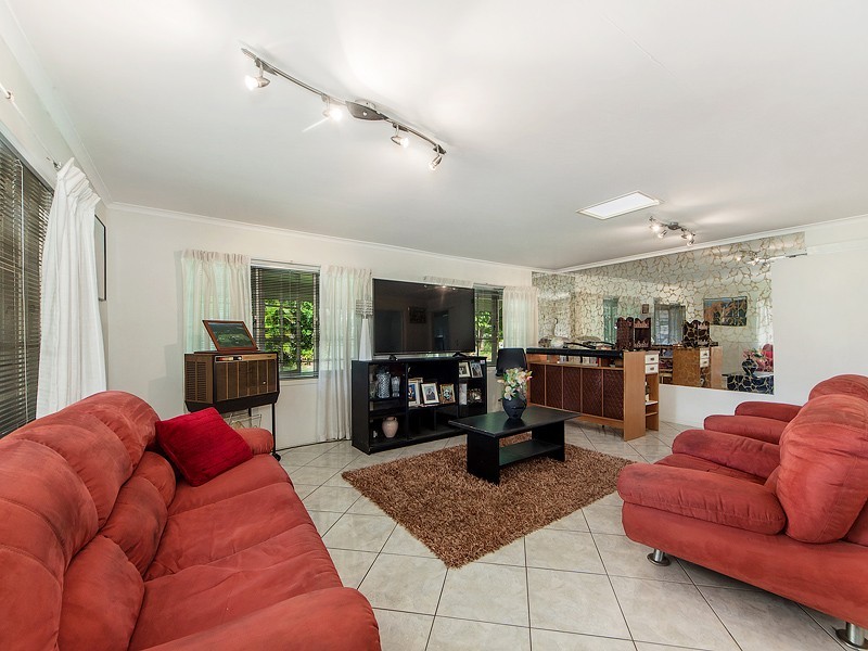69-83 Wulkuraka Connection Road, Karrabin QLD 4306