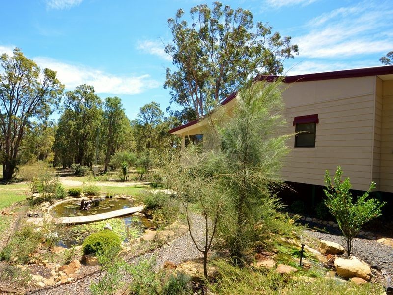 339 Perseverance Dam Road, Crows Nest QLD 4355