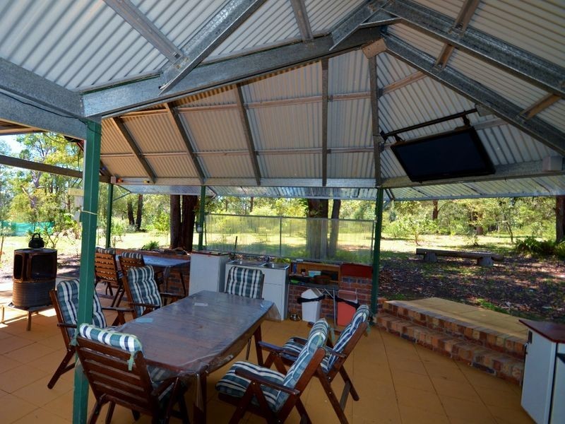 339 Perseverance Dam Road, Crows Nest QLD 4355