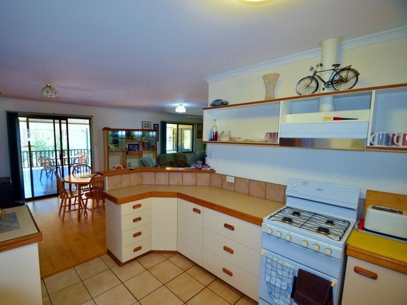 339 Perseverance Dam Road, Crows Nest QLD 4355