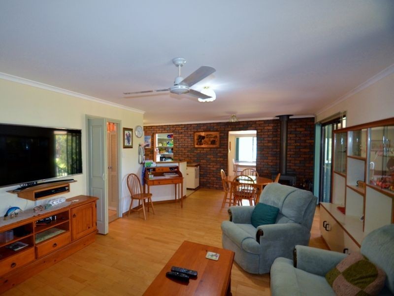 339 Perseverance Dam Road, Crows Nest QLD 4355