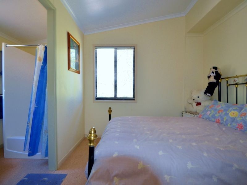 339 Perseverance Dam Road, Crows Nest QLD 4355
