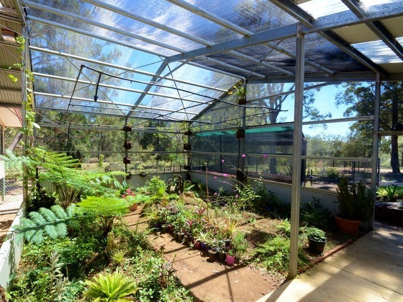 339 Perseverance Dam Road, Crows Nest QLD 4355