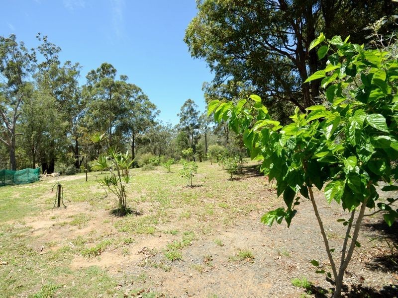 339 Perseverance Dam Road, Crows Nest QLD 4355