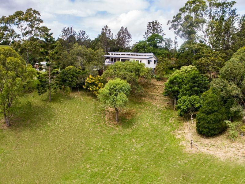 160 Greenhills Drive, Blackbutt QLD 4306