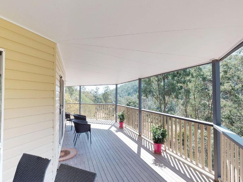 368 Rasmussen Road, Mount Archer QLD 4514