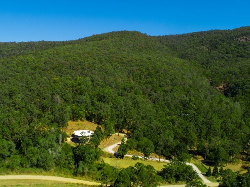 368 Rasmussen Road, Mount Archer QLD 4514