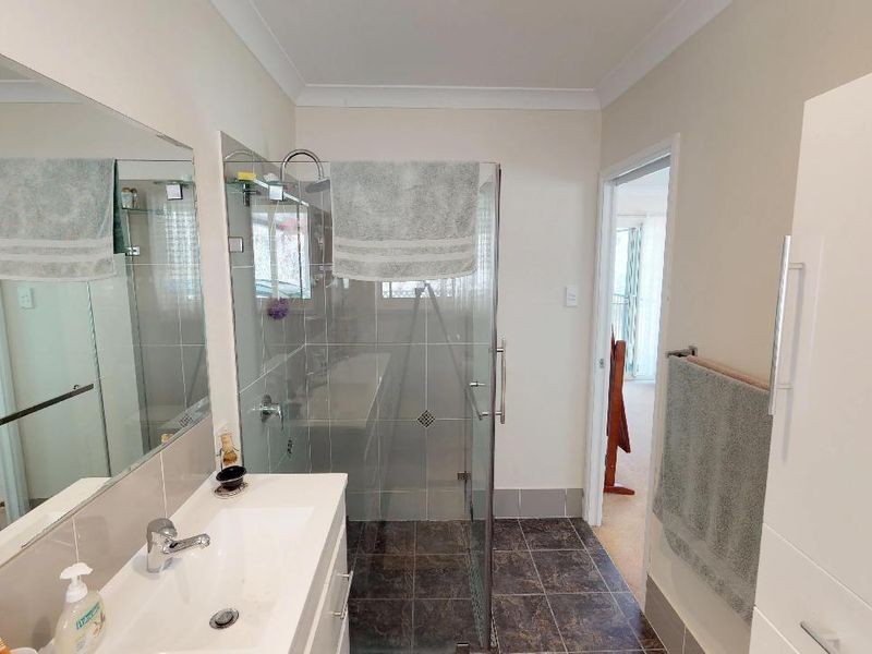 368 Rasmussen Road, Mount Archer QLD 4514