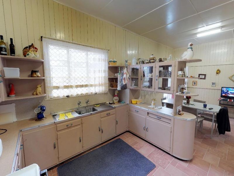 4040 Warrego Highway, Hatton Vale QLD 4341