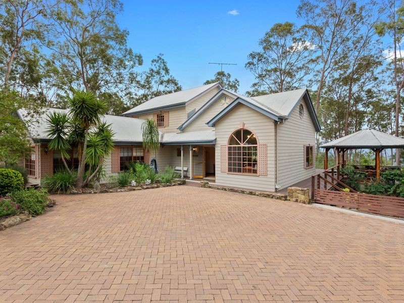 211 Silver Pinch Road, Silver Ridge QLD 4352
