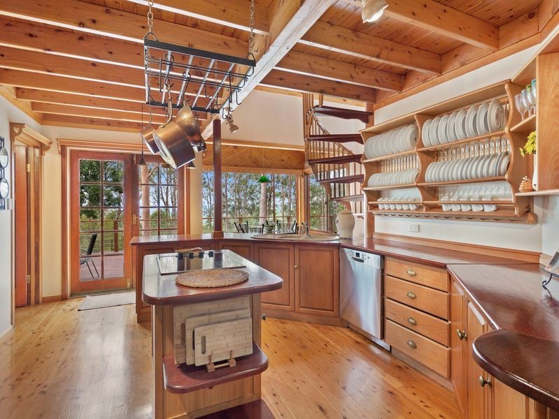 211 Silver Pinch Road, Silver Ridge QLD 4352