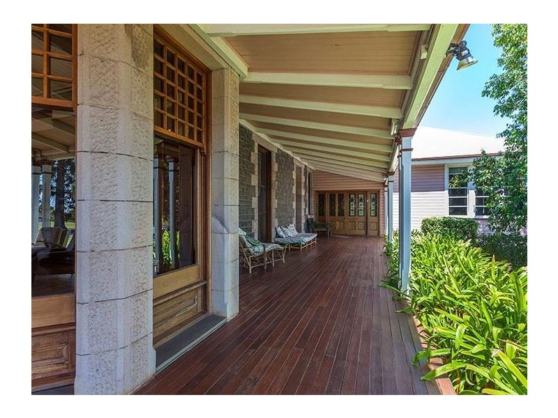 8 Panda Street, Harristown QLD 4350