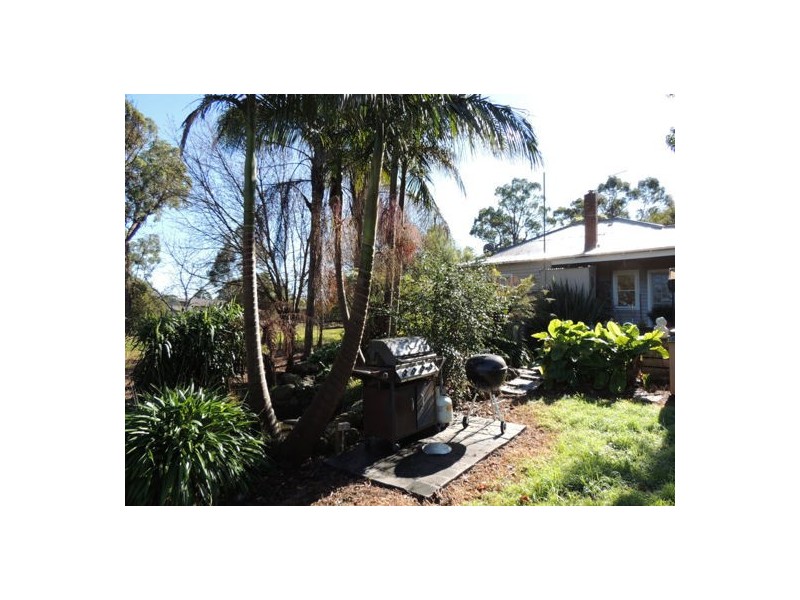 2870 Princes Hwy, Garfield VIC 3814