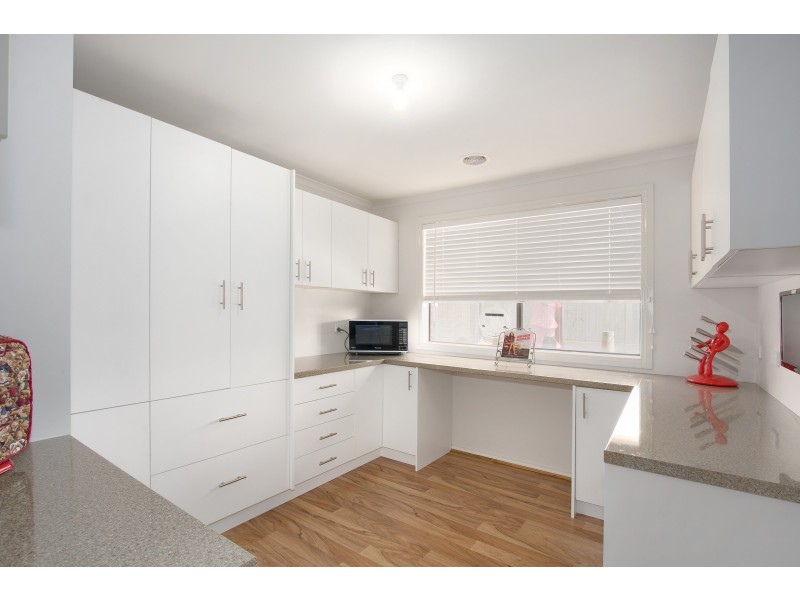 9 Oak Avenue, Longwarry VIC 3816