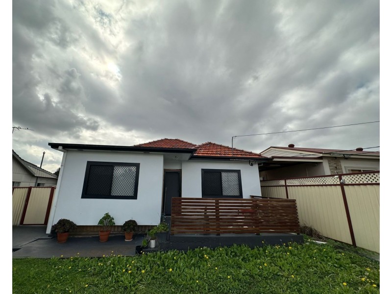 110 Orchardleigh St, Old Guildford NSW 2161